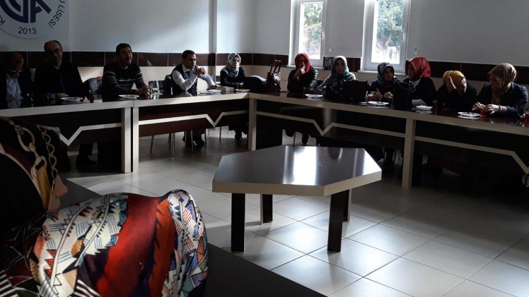 Din Kültürü ve Ahlak Bilgisi Öğretmenleri Gelişim Programı ( DÖGEP) Aralık Ayı Toplantısı Yapıldı.