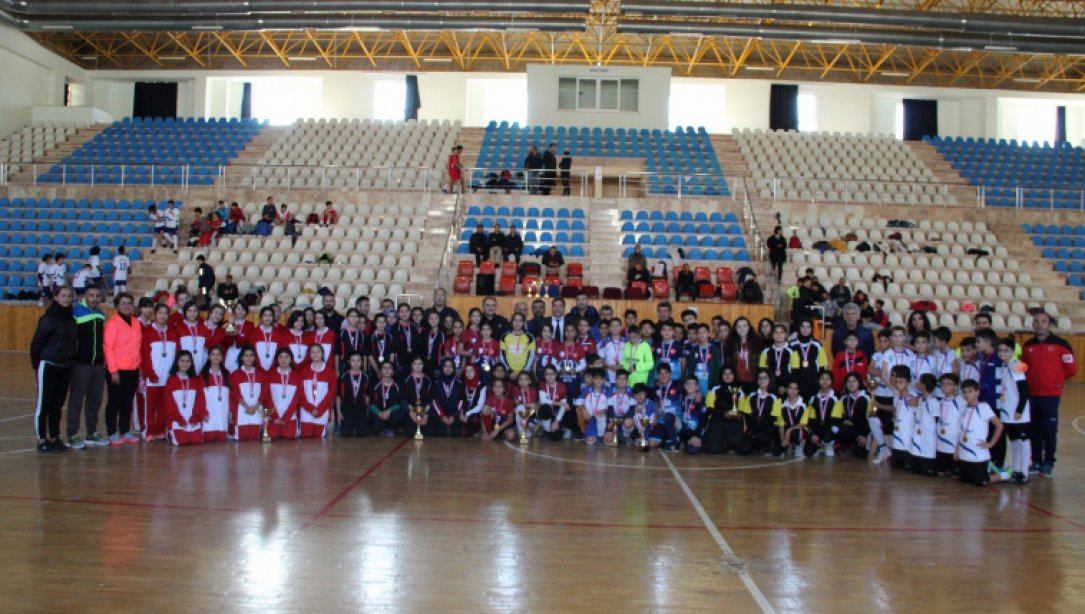 Futsal Müsabakaları Final Karşılaşmaları ve Ödül Töreni Yapıldı.