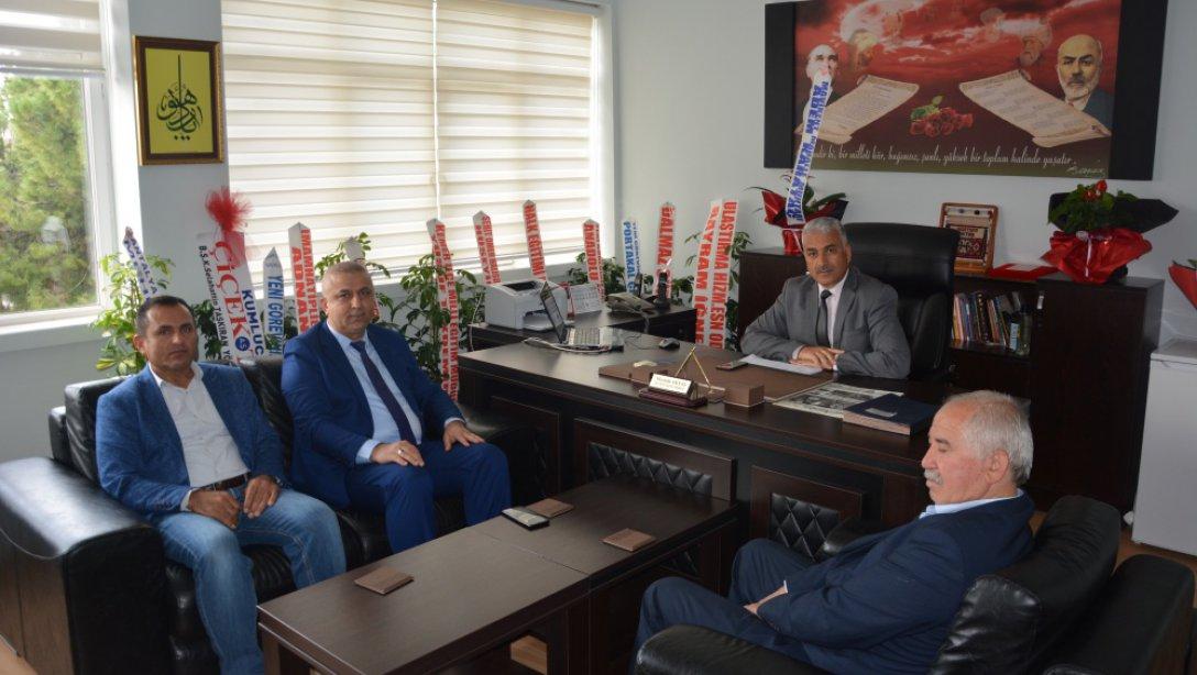 İlçe Milli Eğitim Müdürümüz Sayın Mustafa Aktaş'a Tebrik Ziyaretleri Devam Ediyor.