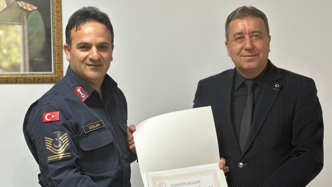 İlçe Milli Eğitim Müdürümüz Sayın Yusuf Tekdemir'den Adrasan Jandarma Komutanlığına Teşekkür